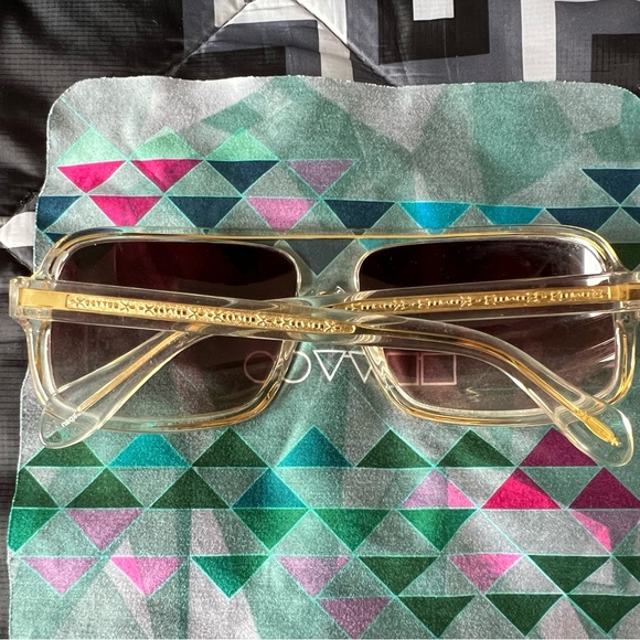 Oliver Peoples Sunglasses - Picture 3 of 8